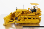 Dm-models Caterpillar Catd7c Ruspa Cingolata - pásový traktor 1:50 žltá čierna