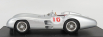 Gp-repliky Mercedes benz F1 W196r Streamliners N 16 Winner Monza Italy Gp Juan Manuel Fangio 1954 Majster sveta - Con Vetrina - S vitrínou 1:18 Silver