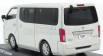 Kyosho Nissan Nv350 Minibus Caravan 2012 1:43 Brillant White Pearl Met