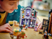 LEGO Harry Potter - Ollivanderov obchod a obchod madam Malkinovej