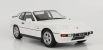 Porsche 924s Coupe 1986 v mierke 1:18 biela