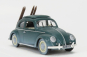 Rio-models Volkswagen Beetle Maggiolino Con Sci 1950 - Zimná dovolenka s lyžami 1:43 sivá