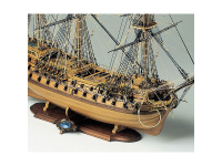 Obrázok COREL H.M.S. Bellona 1760 1:100 kit