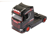 Bburago Scania 770S 1:43 sivá