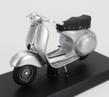 Edicola Piaggio Vespa 150 Gs 1955 1:18 strieborná