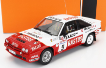 Ixo-models Opel Manta 400 Bastos N 5 Rally Ypres 1985 G.colsoul - A.lopes 1:18 Biela červená