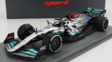 Spark-model Mercedes gp F1 W13e Team Mercedes-amg Petronas F1 N 63 4th Belgium Gp 2022 George Russel - Con Vetrina - S vitrínou 1:18 Silver Green