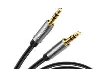 UGREEN stereo audio kábel 3,5 mm jack 1 m, čierny