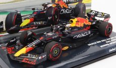 Minichamps Red bull F1 Rb18 Team Oracle Red Bull Racing N 1 Majster sveta Víťaz Španielsko Gp 2022 Max Verstappen 1:43 Matná modrá žltá červená