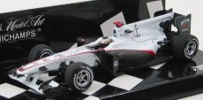 Minichamps Sauber F1 C29 N 22 Race Version 2010 P.de La Rosa 1:43 White Grey Met