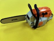 Model motorovej píly Stihl so zvukom 1:10