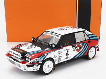 Ixo-models Lancia Delta Integrale 16v Martini (nočná verzia) N 4 Rally Safari 1990 Alessandro Fiorio - Luigi Pirollo 1:18 Biela modrá červená