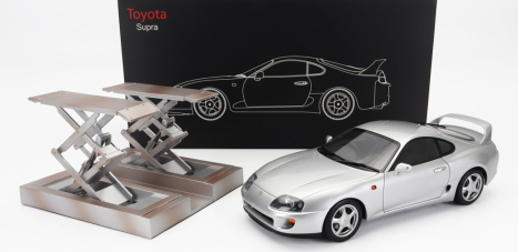 LCD model Toyota Supra Mkiv (a80) Coupe 1993 1:18 Strieborná