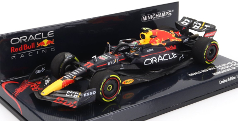 Minichamps Red bull F1 Rb18 Team Oracle Red Bull Racing N 11 Hungarian Gp 2022 Sergio Perez 1:43 Matná modrá žltá červená