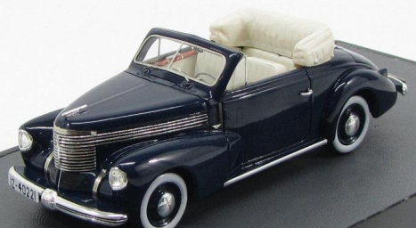 Modely v mierke Matrix Opel Kapitan Hebmuller Cabrio 1940 1:43 Modrá