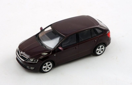 Abrex Škoda Rapid Spaceback (2013) 1:43 – rosso brunello metalíza