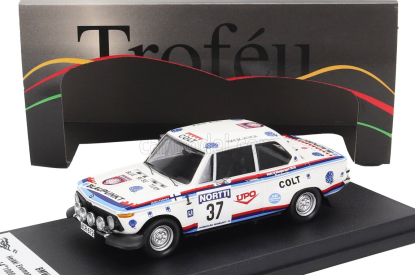 Trofeu BMW 2002 (nočná verzia) N 37 Rally 1000 Lakes 1974 Heikki Enomaa - Matti Hankavaara 1:43 Biela modrá červená