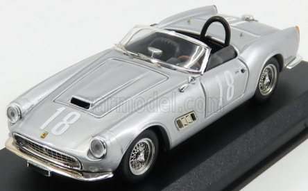 Umelecký model Ferrari 250 California Lwb Spider America Ch.1451 N 18 Winner Nassau Memorial Trophy Race 1959 B.grossman 1:43 Strieborný