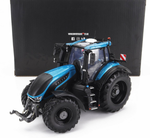 Universal hobbies Valtra S416 Tractor 2022 1:32 tyrkysovo čierna