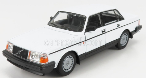 Welly Volvo 240 Gl 1986 1:24 Biela