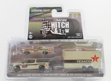 Greenlight Chevrolet Silverado Pick-up 2021 s prívesom + Camaro Rs Texaco Coupe 1969 1:64 béžová