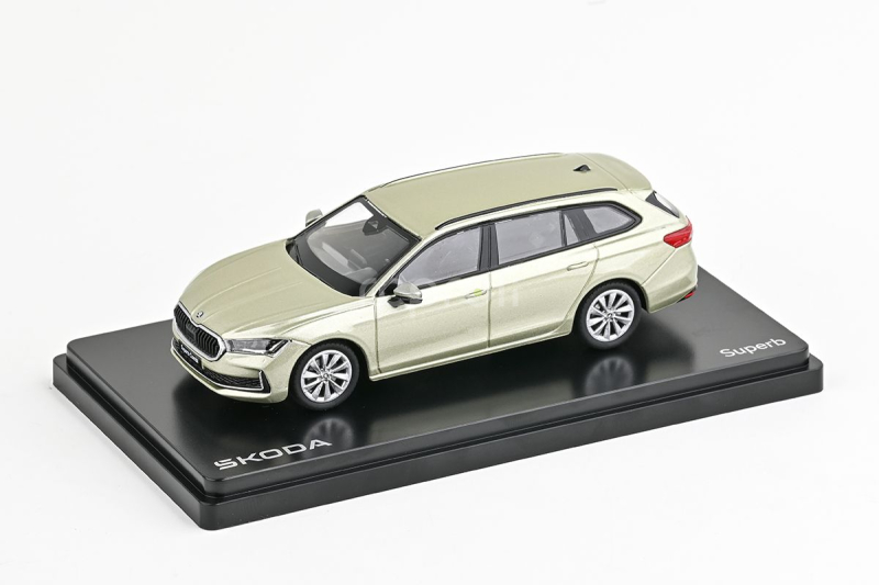 Abrex Škoda Superb IV Combi (2023) 1:43 - Žltá Ice Tea Metallic