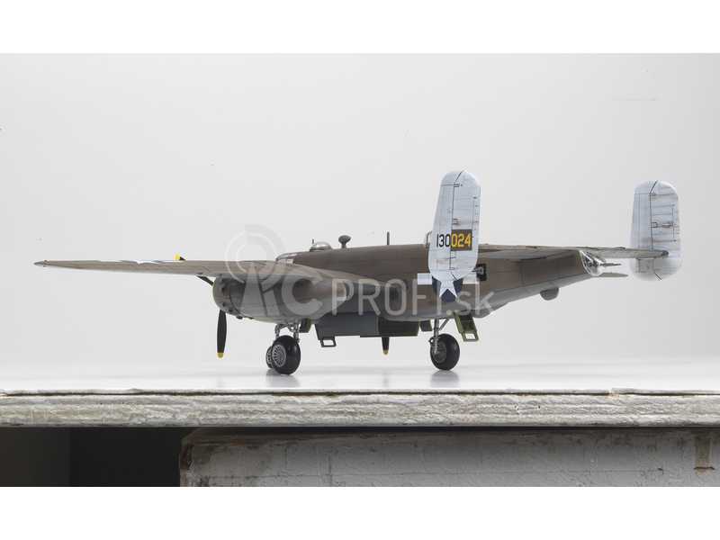 Academy North American B-25D USAAF Pacific Theatre (1:48)