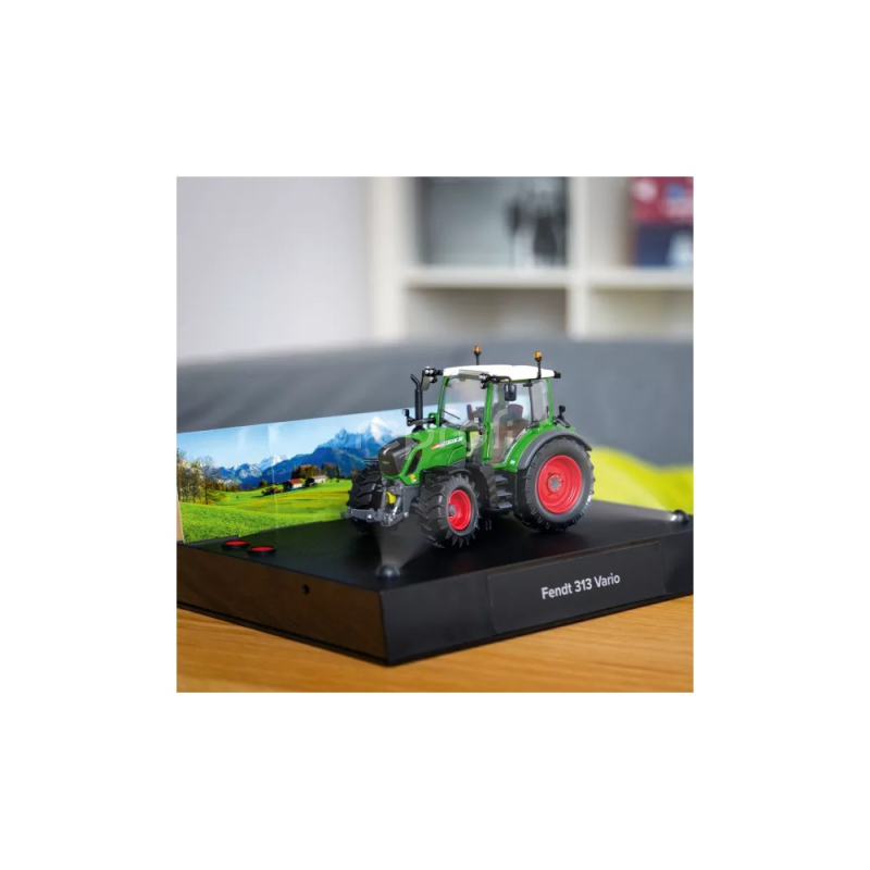 Adventný kalendár Traktor Fendt 313 Vario so zvukom 1:32