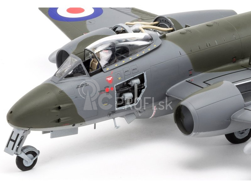 Airfix Gloster Meteror F.8 (1:48)