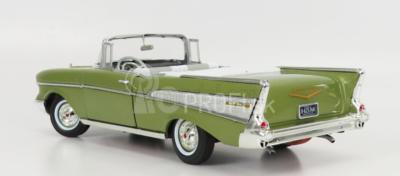 Autoworld Chevrolet Bel Air Cabriolet otvorený 1957 1:18 zelená met.