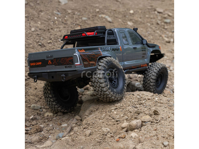 Axial SCX10 III Base Camp 4WD 1:10 RTR šedá