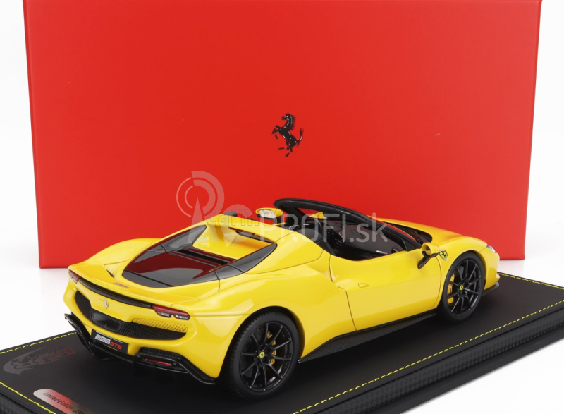 Bbr-models Ferrari 296 Gts Spider 2022 - Con Vetrina - S vitrínou 1:18 Giallo Modena - žltá