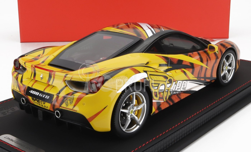 Bbr-models Ferrari 458 Gtb Ipe Tiger 2021 - Con Vetrina - S vitrínou 1:18 žltá oranžová čierna