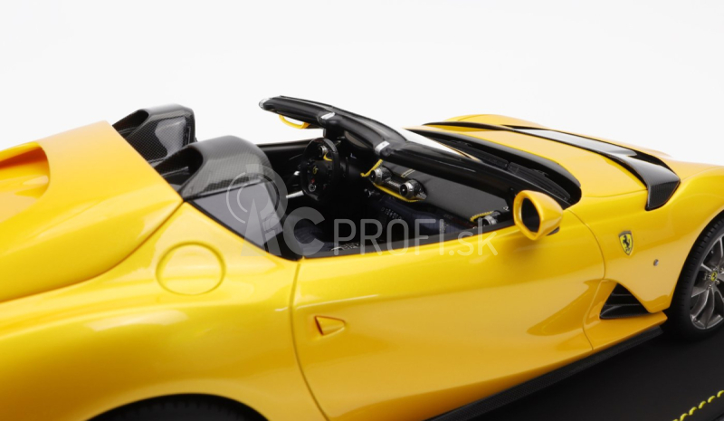 Bbr-models Ferrari 812 Competizione A Spider 2022 - Con Vetrina - S vitrínou 1:18 Giallo Tristrato - Yellow Met