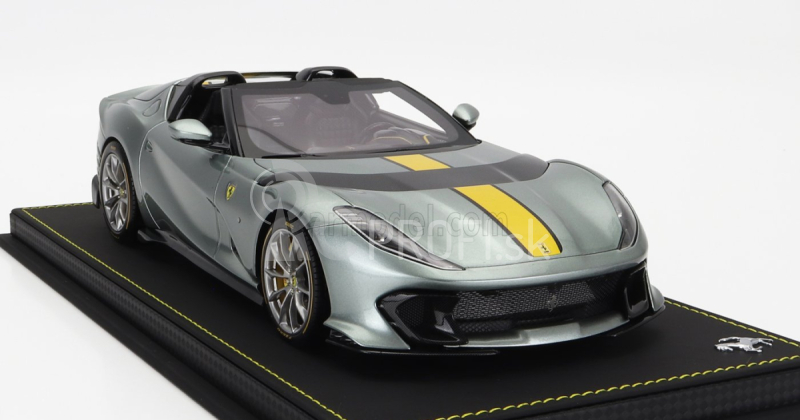 Bbr-models Ferrari 812 Competizione A Spider 2022 - Con Vetrina - S vitrínou 1:18 Grigio Coburn - Grey Met Yellow