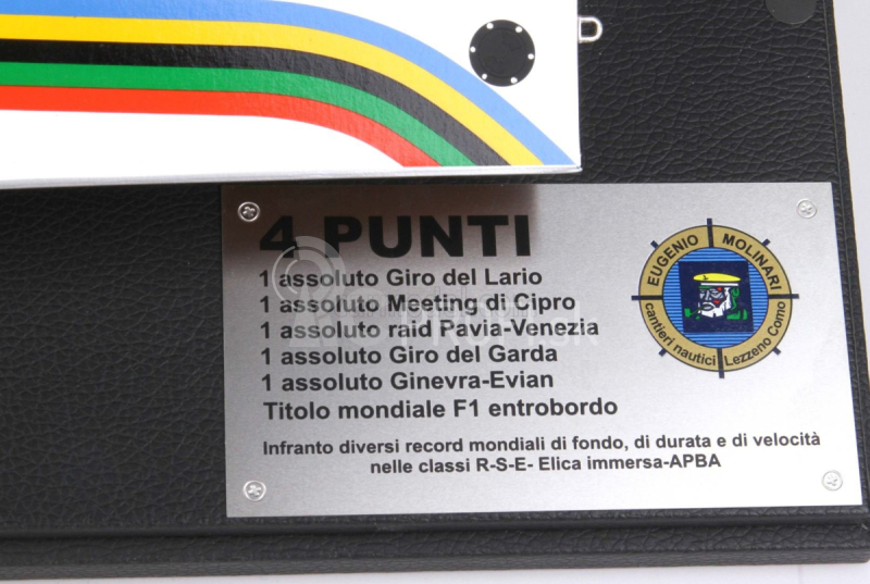 Bbr-models Molinari Offshore Motoscafo 4 Punti N 20 Edoardo Molinari Víťaz Giro Del Lario - Meeting Di Cipro - Raid Pavia-venezia - Giro Del Garda - Ginevra-evian - F1 Entrobordo Majster sveta 1980 1:18 Červená biela oranžová