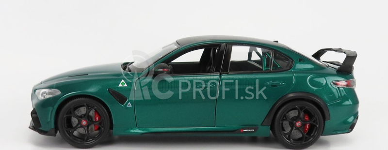 Bburago Alfa Romeo Giulia Gtam 2020 1:18 Verde Montreal – Green Met