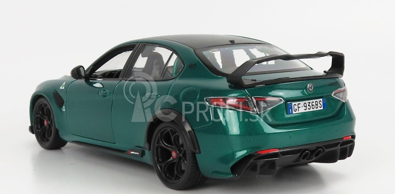 Bburago Alfa Romeo Giulia Gtam 2020 1:18 Verde Montreal – Green Met