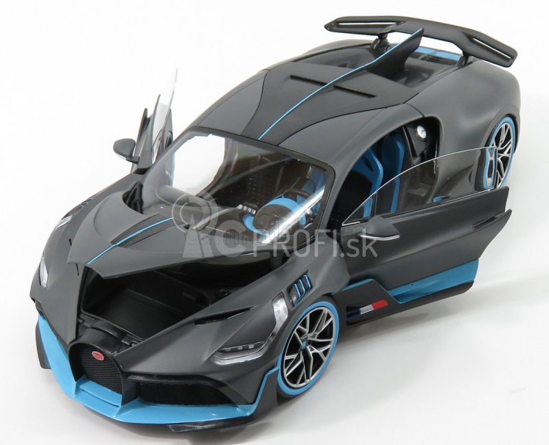 Bburago Bugatti Divo 1:18 strieborná