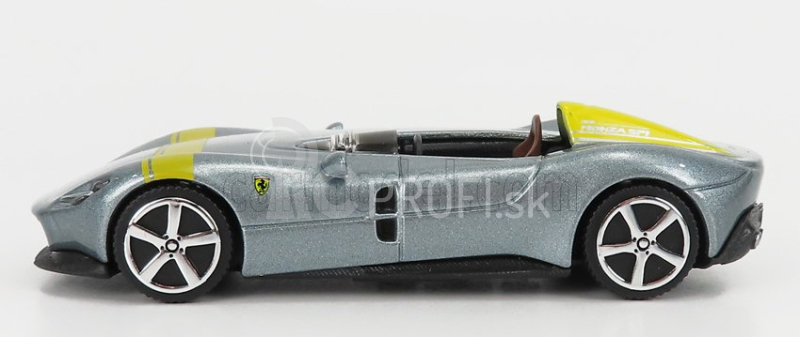 Bburago Ferrari Monza SP1 1:43 strieborná