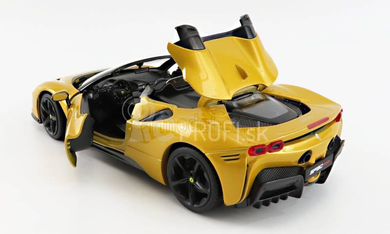 Bburago Ferrari SF90 Spider 1:18 žltá metalíza