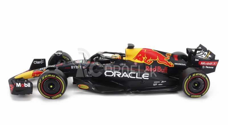 Bburago Red bull F1 Rb18 Team Oracle Red Bull Racing N 1 1:24, tmavomodrá