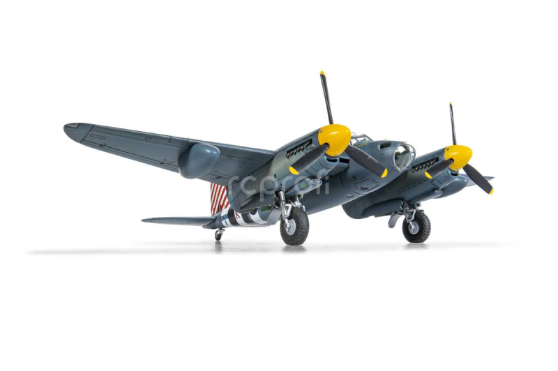 Classic Kit lietadlo A04065 - De Havilland Mosquito PR.XVI (1:72)