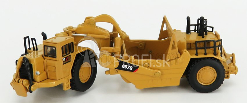 Dm-models Caterpillar Cat657g Ruspa Gommata - kolesový traktor so škrabákom 1:125 žltá čierna