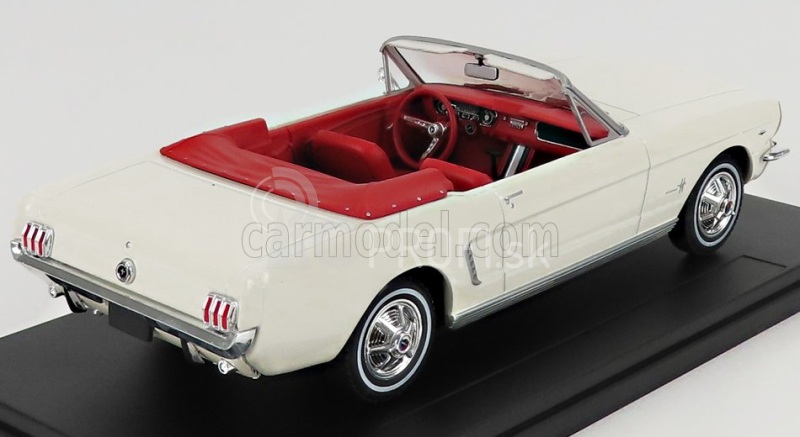 Edicola Ford usa Mustang Cabriolet Open 1965 1:24 Biela