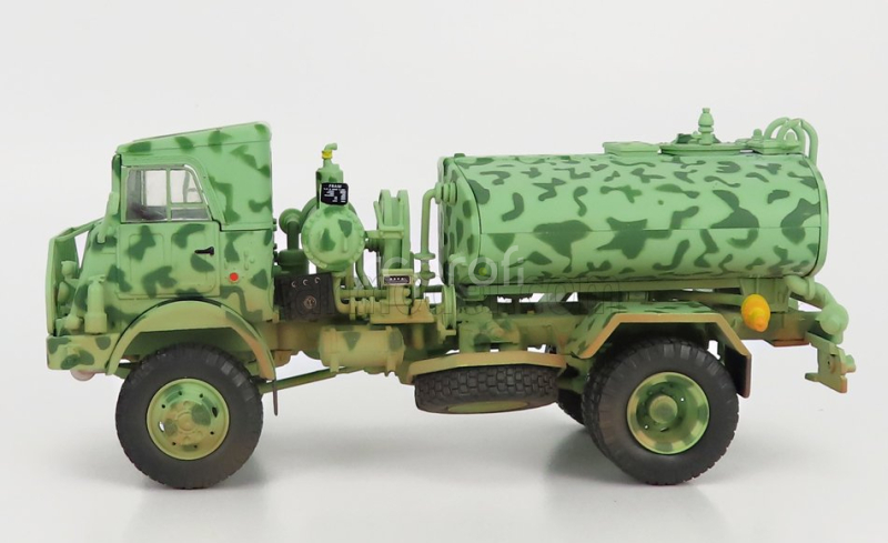 Edicola Pegaso 3045d Tanker Truck 1966 1:43 Vojenská kamufláž