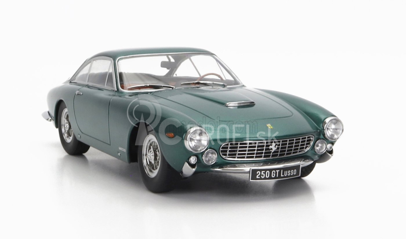 Ferrari 250 Gt Lusso 1962 v mierke 1:18 Green Met