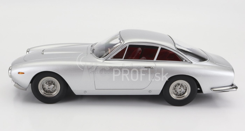 Ferrari 250 Gt Lusso 1962 v mierke 1:18 strieborná