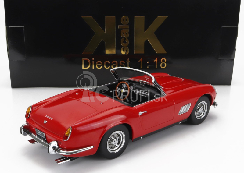 Ferrari 250gt California Spider v mierke kk s pevnou strechou 1960 1:18