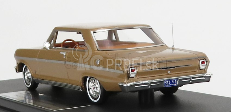 Goldvarg Chevrolet Nova 1963 1:43 Tan Poly sedlo